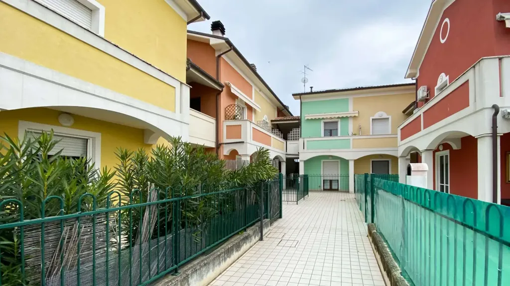 2-toaline korter asukohas IT