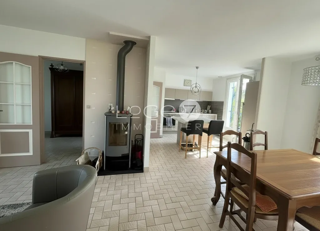 Sala da pranzo - Ground Floor House with Terrace in Guidel Centre