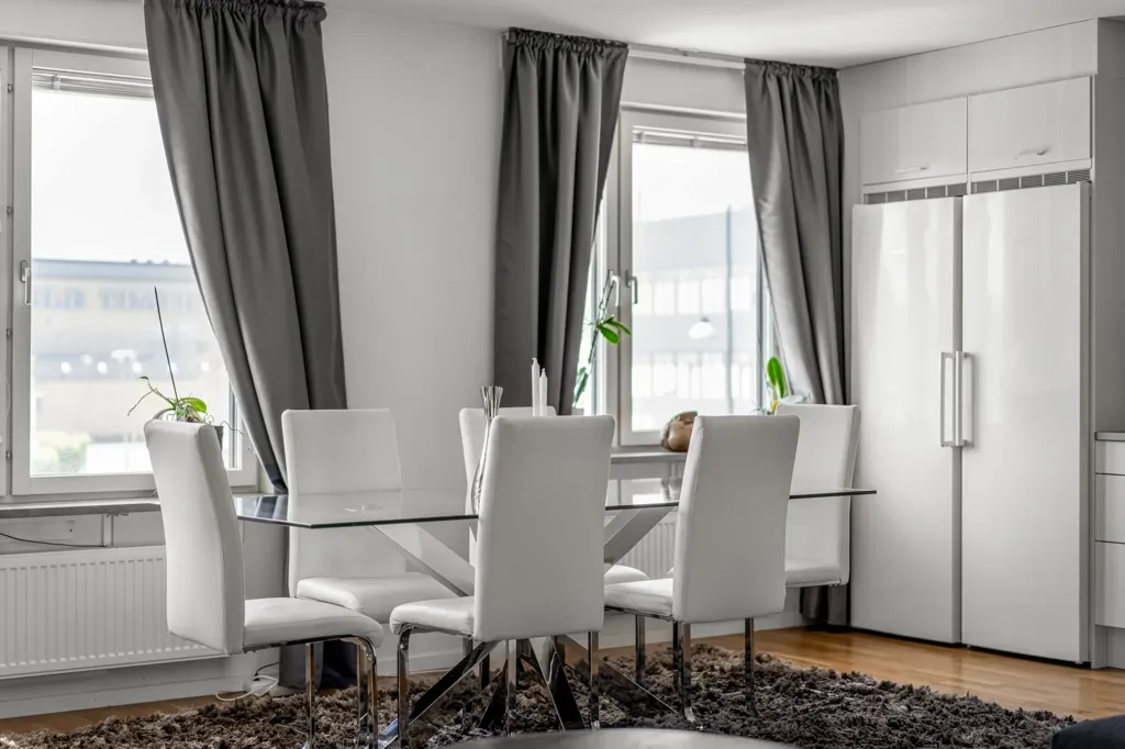 Söögituba - Apartment with Private Terrace near Täby Centre