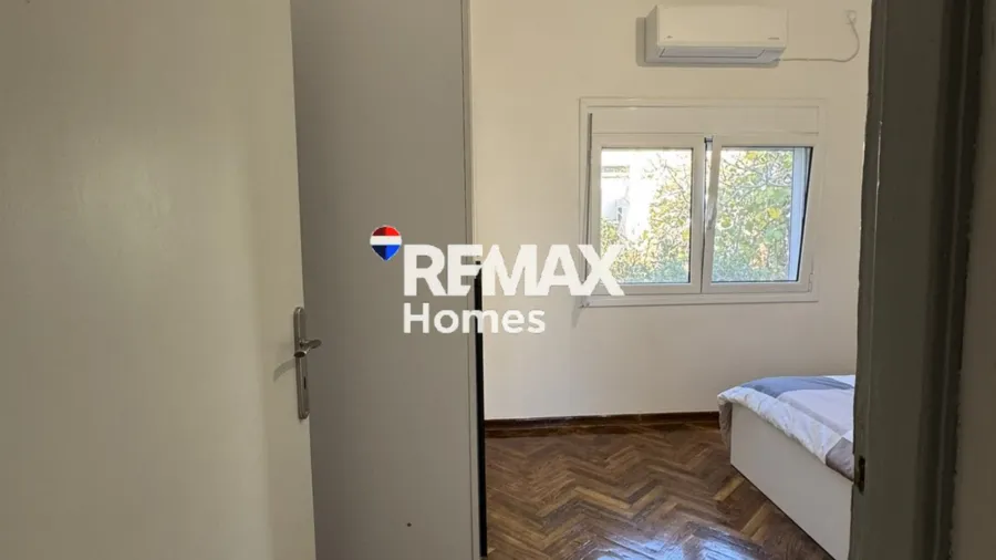 Camere da letto - Modernised Apartment with East View in Kallithea