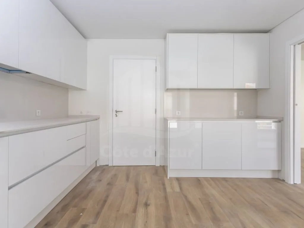 Köök - Luxury Penthouse with Bay View in Almada