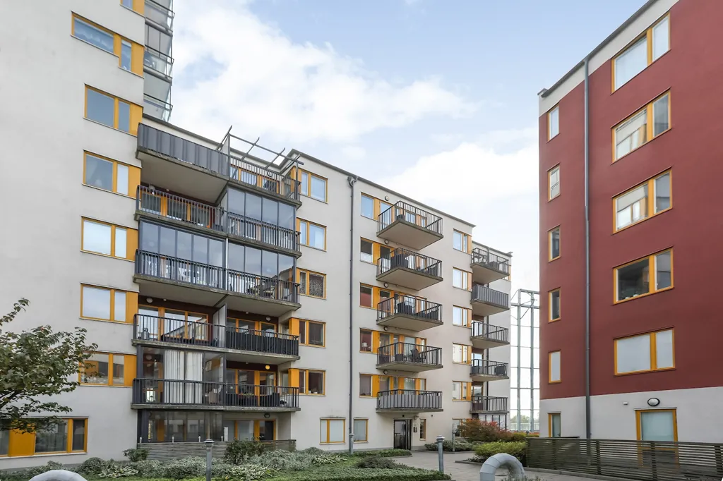 Jardin - Modern Flat with Balcony in Västerläge