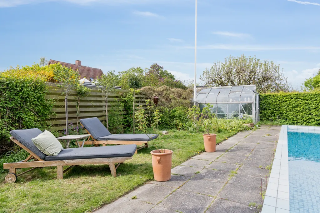 Piscine - Villa with Pool in Valby