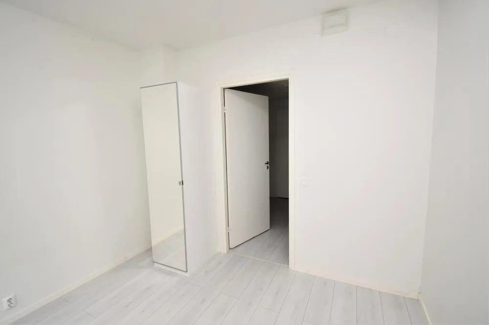 Toad - Renovated Apartment with Balcony in Lahti Centre