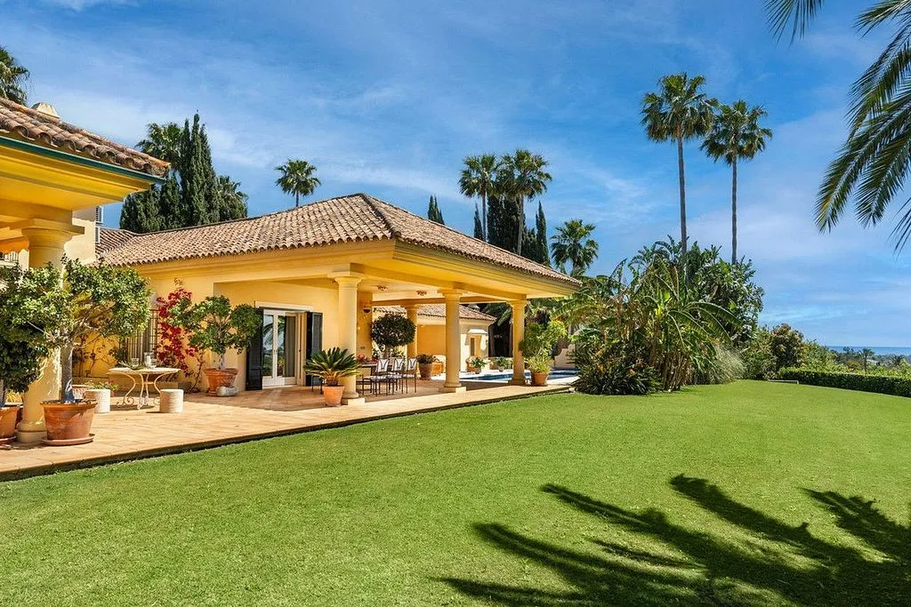 Jardin - Chalet with Pool and Terrace in Sotogrande