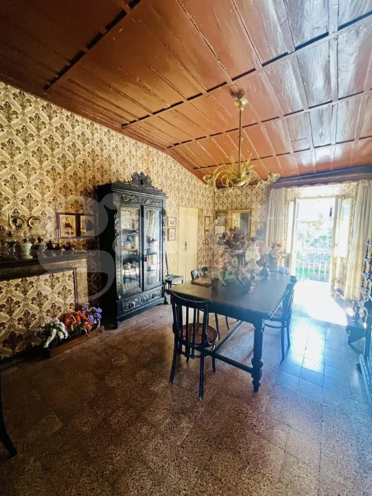 Söögituba - Apartment with Two Units in Oriolo Romano