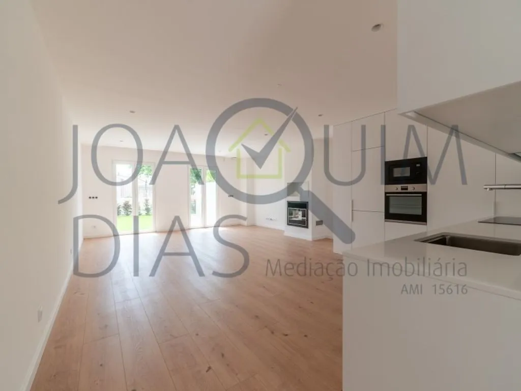 Cuisine - Luxury House with Private Garage in Sintra