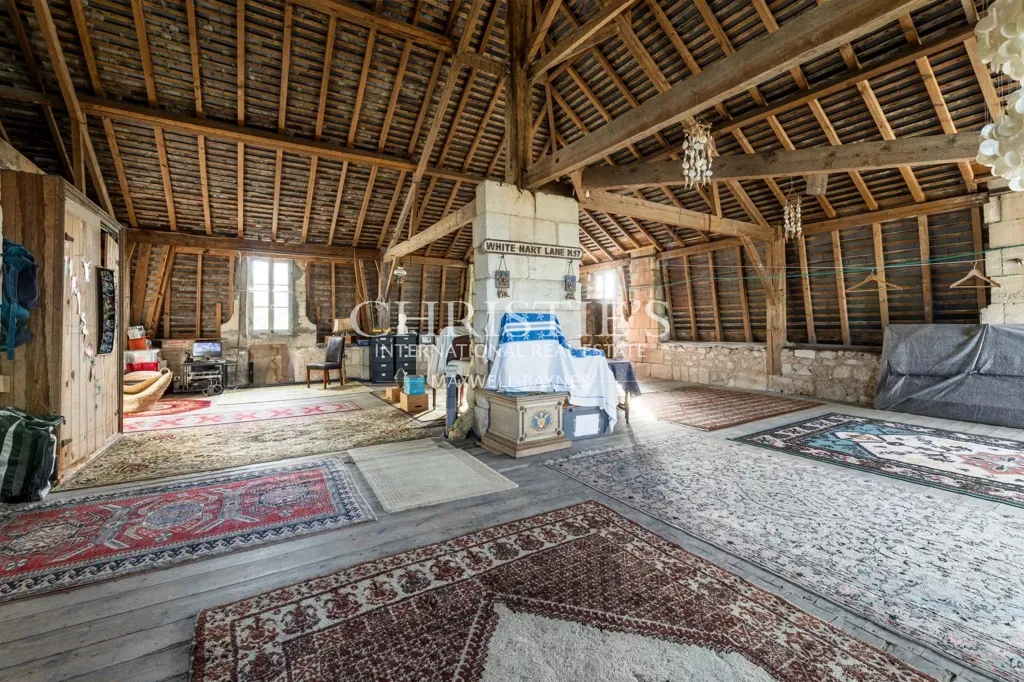 Pièces - Propriété historique avec manoir et parc près de Libourne