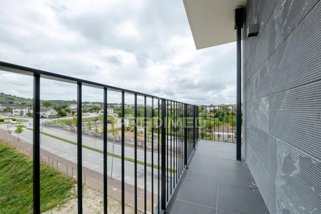 Rõdu - Penthouse with Panoramic Views in Mangualde Centre
