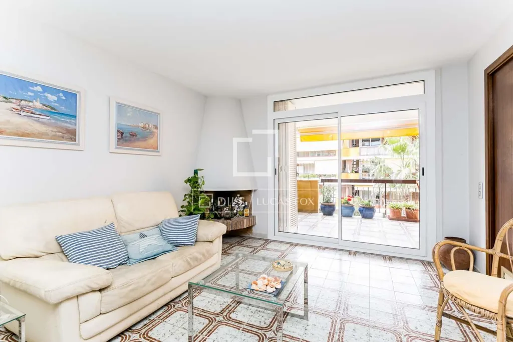 Soggiorno - Luxury Seafront Apartment in Castelldefels