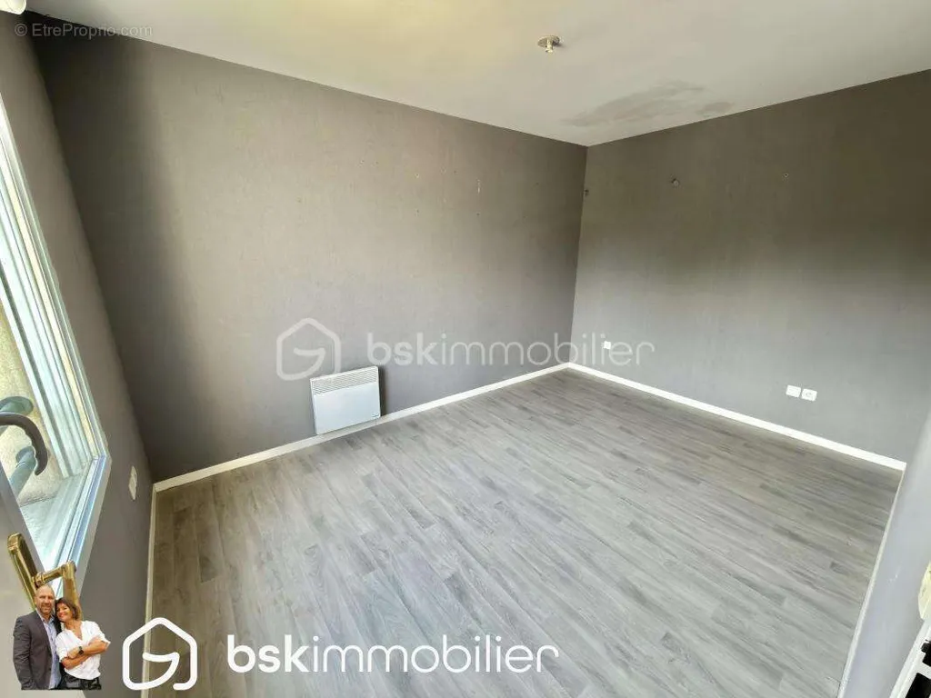 Magamistoad - T3 Apartment with Balcony in Quiet Residence
