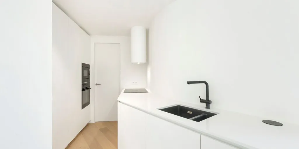 Cuisine - Duplex avec Vue Panoramique sur la Mer à Heist