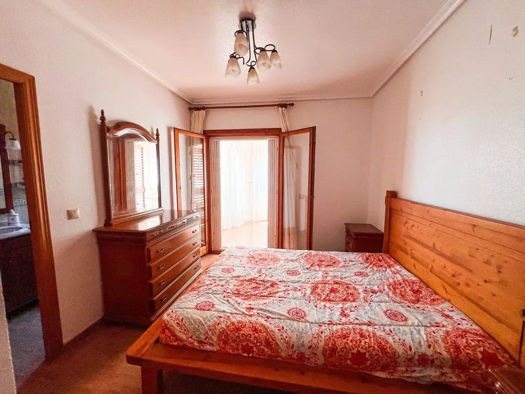 Bedrooms - Semi-Detached Villa with Pool in Torrevieja