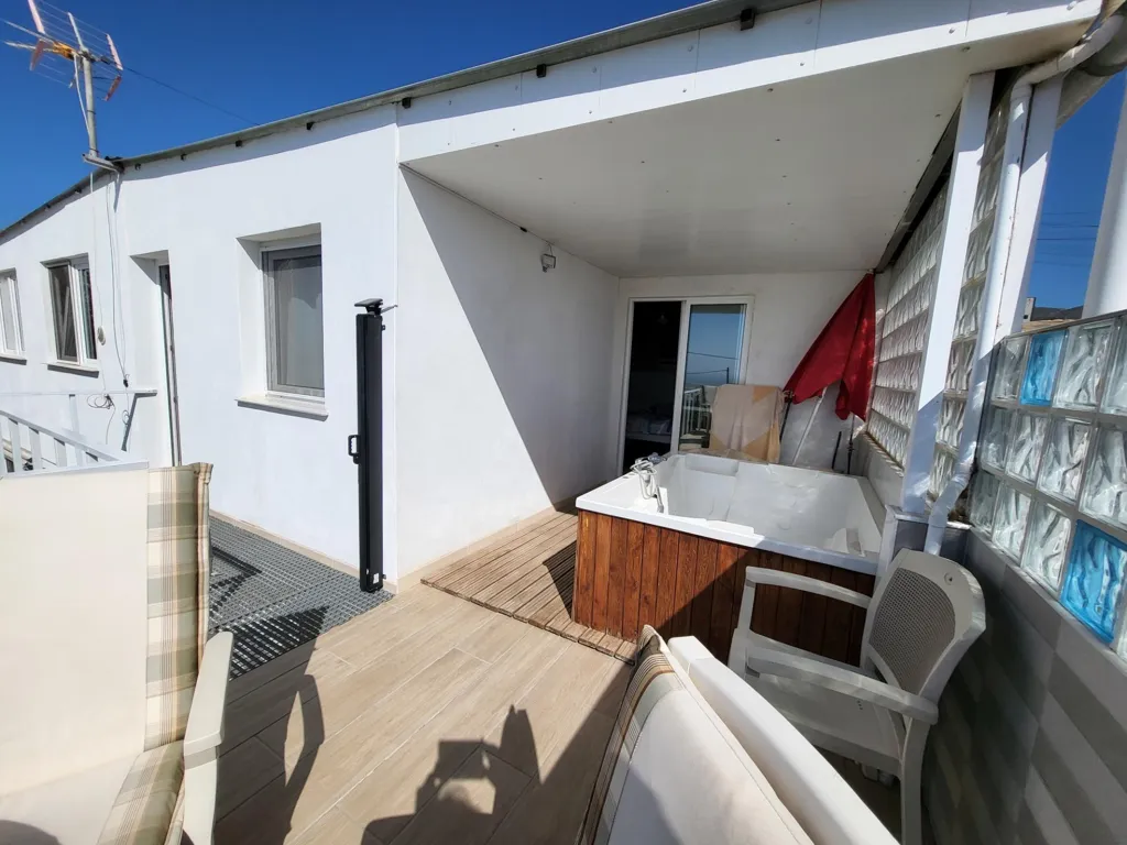 Terrass - Detached Villa with Private Garden in Arona