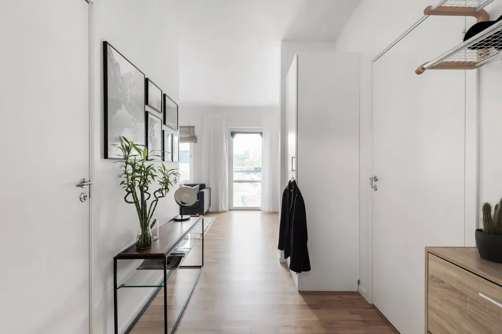 Esik - Modern 1-Bedroom Flat with West View in Vällingby