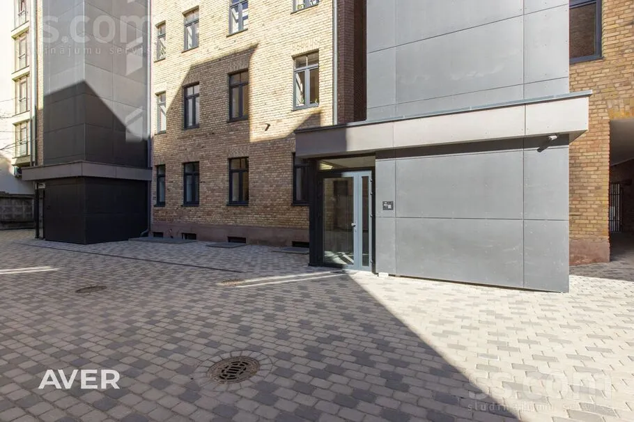 3-toaline korter asukohas Rīga