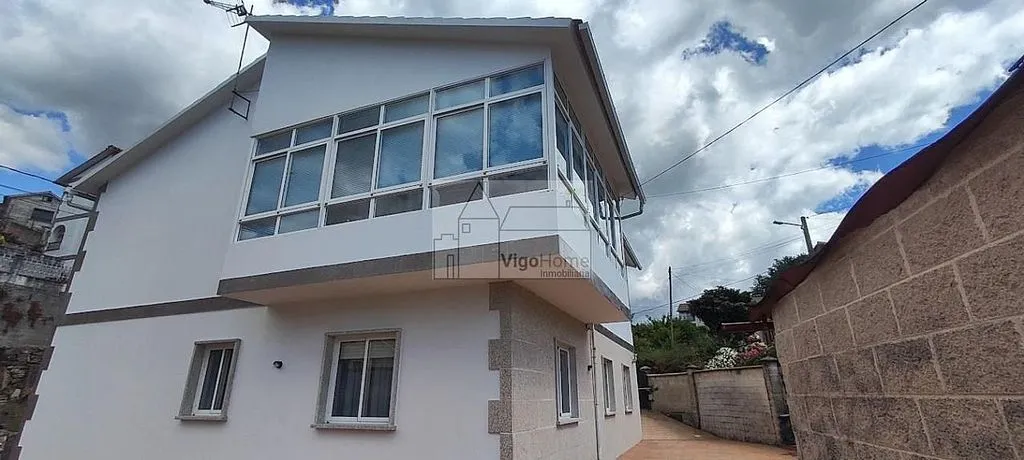 Exterior - Chalet with Garden and Garage in Moaña