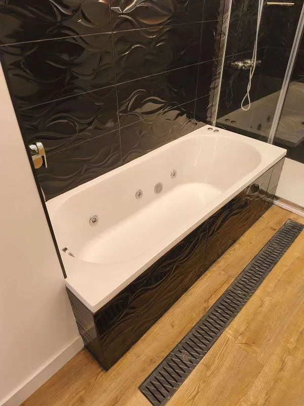 Salles de bain - 1-Bedroom Flat with Terrace in City Centre