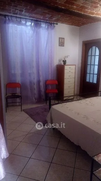 Camere da letto - Rustic 2-Bedroom Flat in Asti