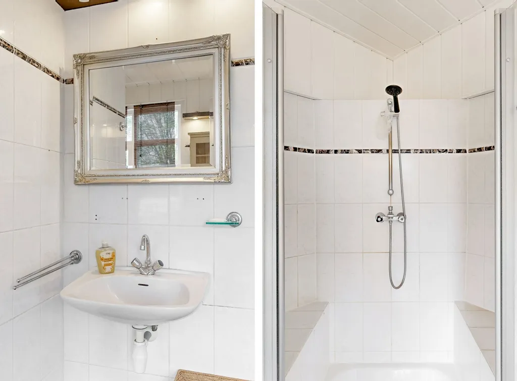 Salles de bain - Modernised 1930s House with Garden in Leiderdorp