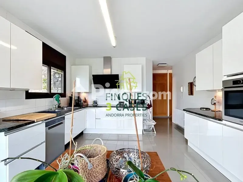 Cuisine - Luxury Chalet with Spa in Escaldes-Engordany