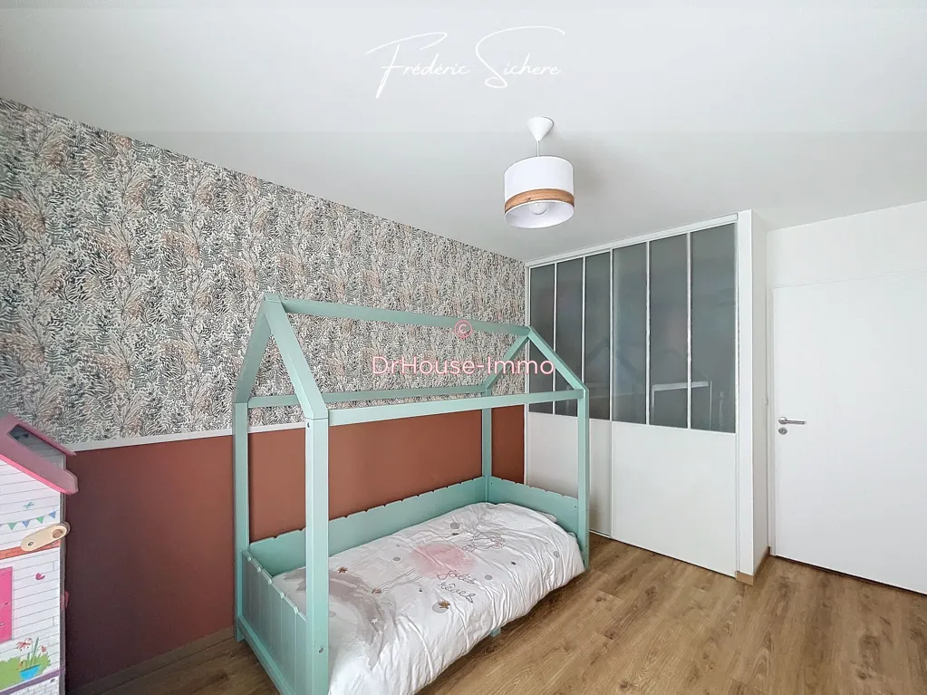 Chambres - Maison Contemporaine avec Piscine à La Jarrie