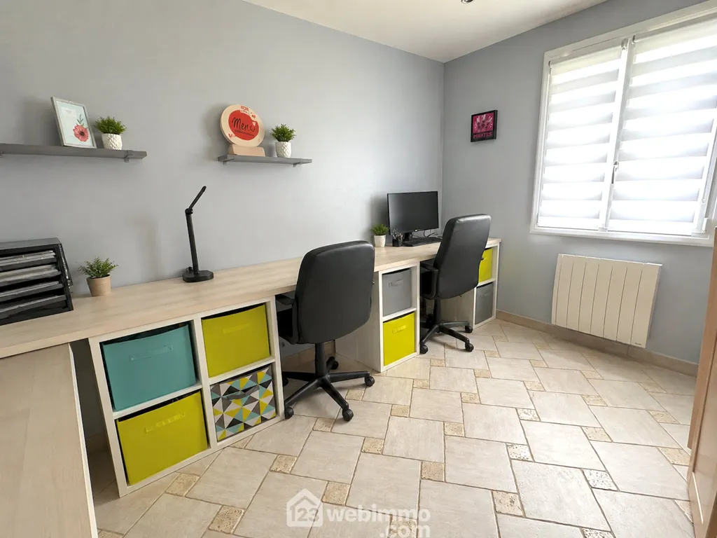 Kabinet - Detached House with Garden in Andard