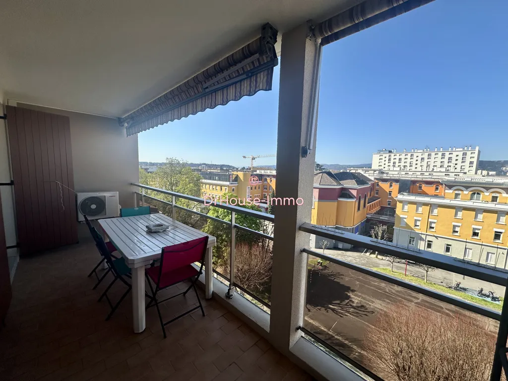Balcon - Appartement avec Terrasse dans Résidence Sécurisée à Valence