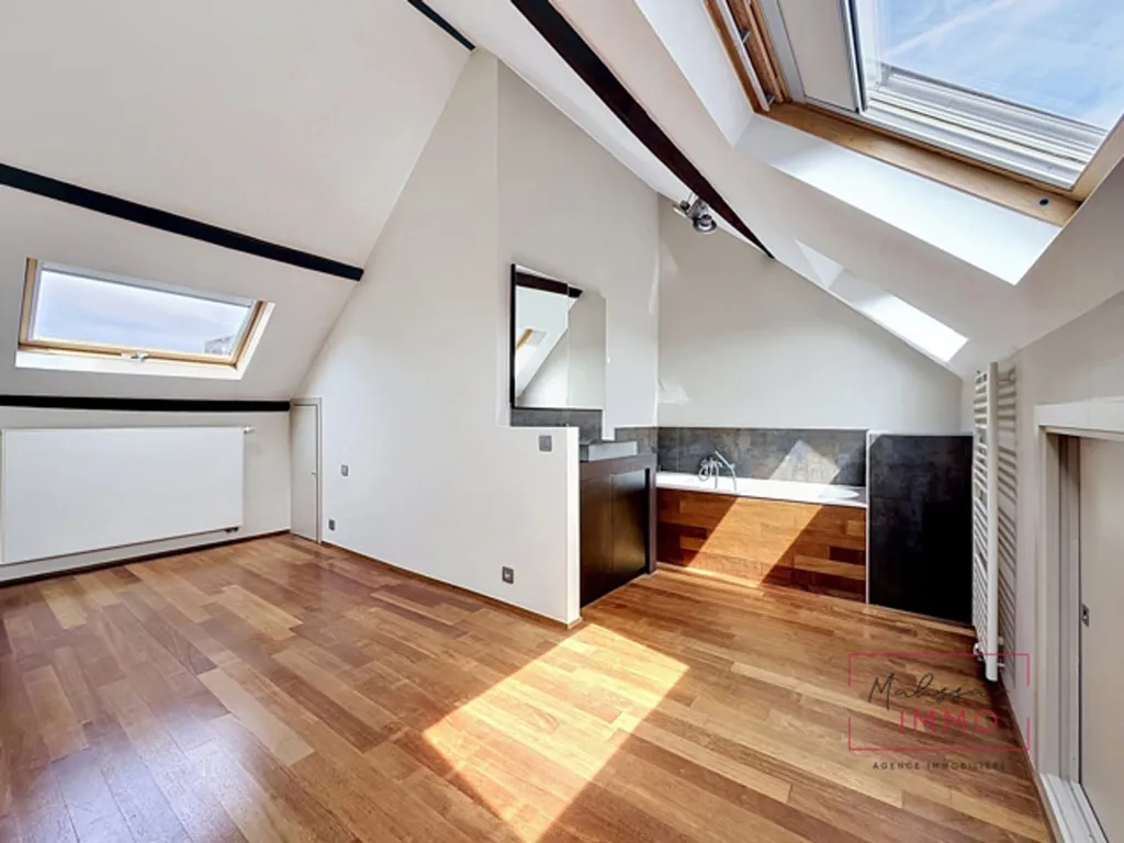 Stanze - Duplex with Terrace in Porte de Namur