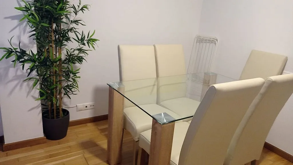 Söögituba - 2-Bedroom Apartment with Terrace in Foz