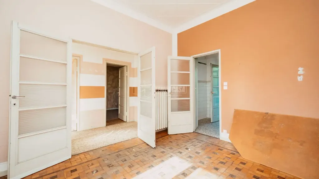 Toad - Two-Bedroom House with Garden in Vigevano Centre