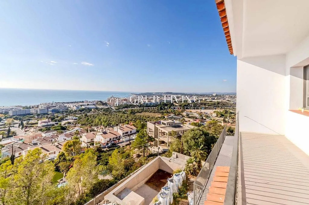 Balcon - Contemporary Villa with Sea View in Sitges