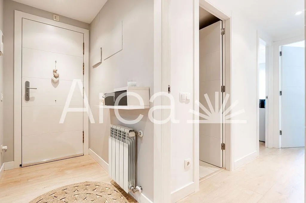 Apartment with Terrace in Parc Central, Mataró