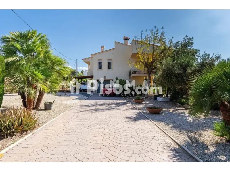 Välivaade - Chalet with Garden in La Nucía