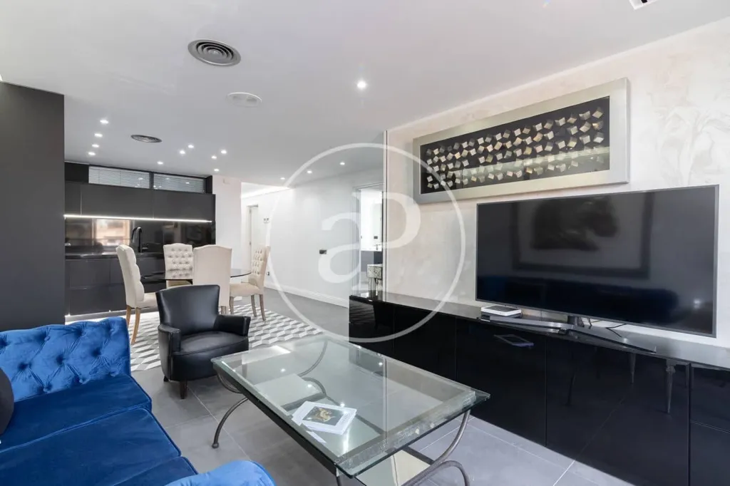 Elutuba - Modernised Attic Apartment with Terrace in Eixample Dreta