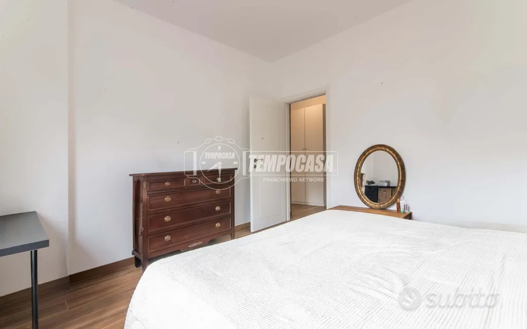 Chambres - Fully Renovated Triplex near Station in Desio