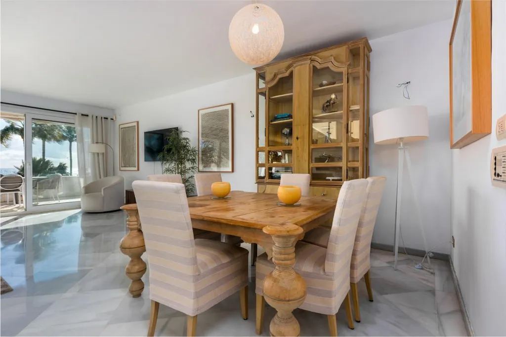 Salle à manger - Duplex Penthouse with Sea Views in Puerto Banús
