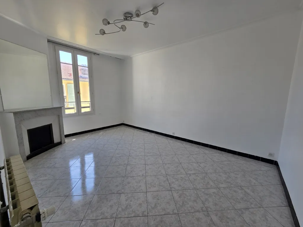Toad - 2-Bedroom Apartment in Nice Saint Roch