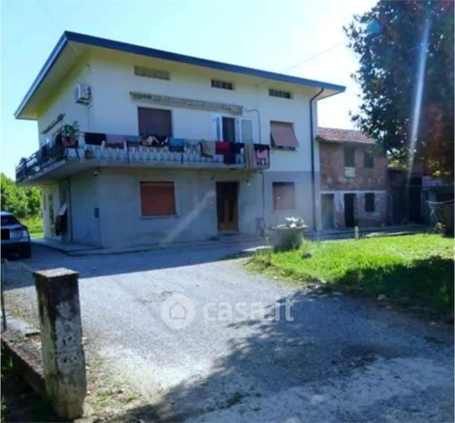 Exterior - Ground Floor Apartment with Garden in Brugnera