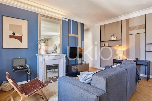 Elutuba - Luxury Apartment with Elevator in Paris 17th