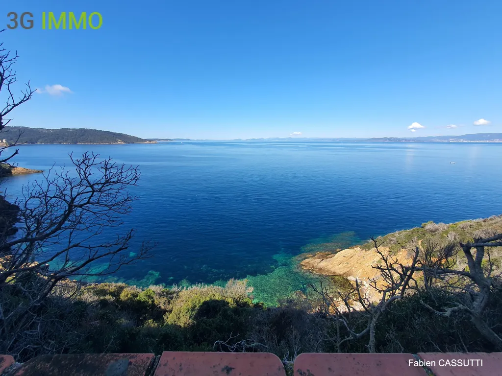 Giardino - Maison with Sea View on Île du Levant