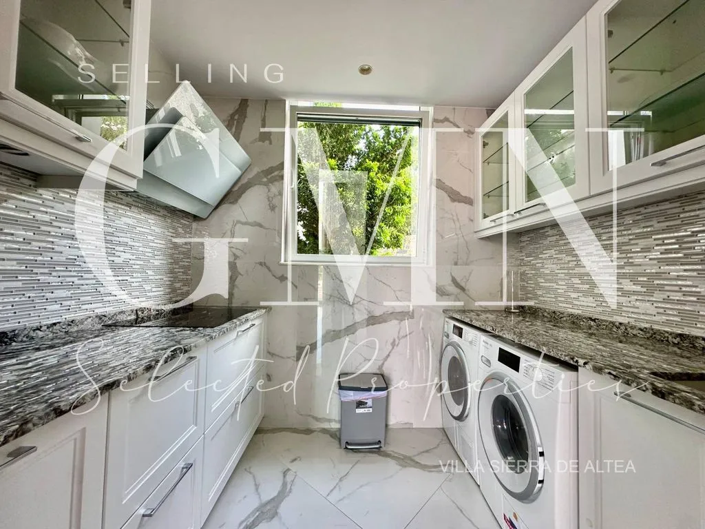 Utility Room - Luxury Villa with Sea View in Altea