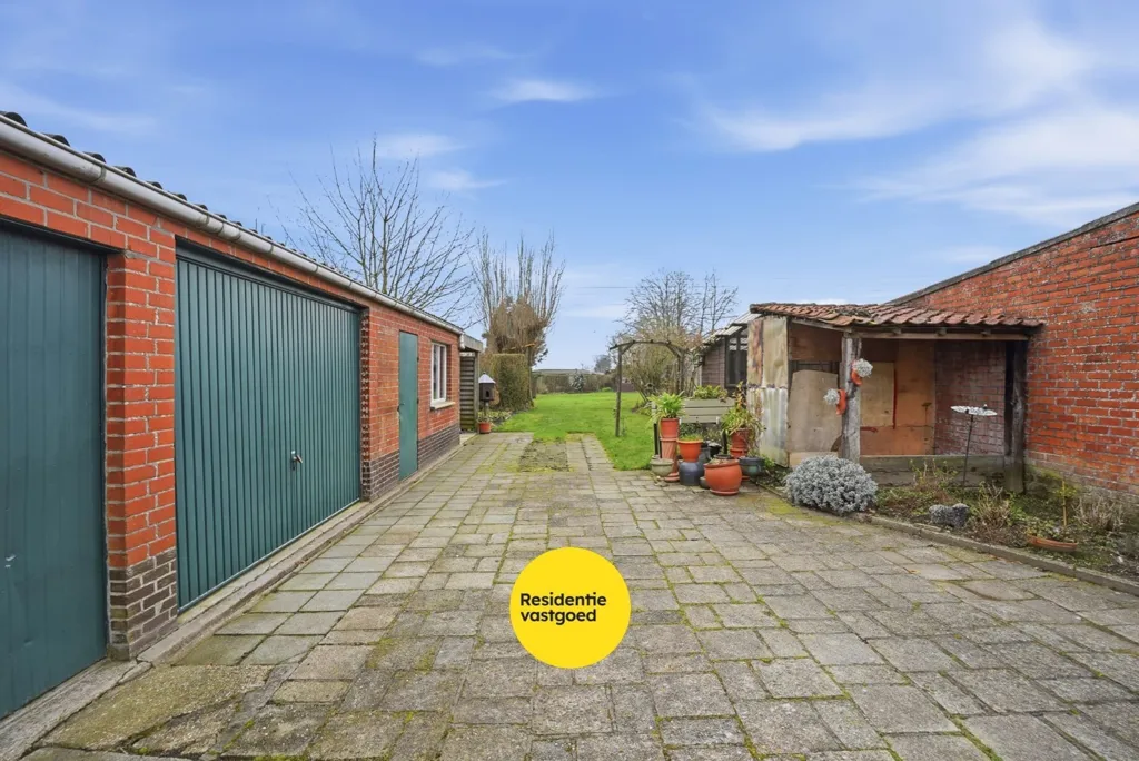 Extérieur - Maison Spacieuse avec Jardin Sud-Ouest à Zedelgem