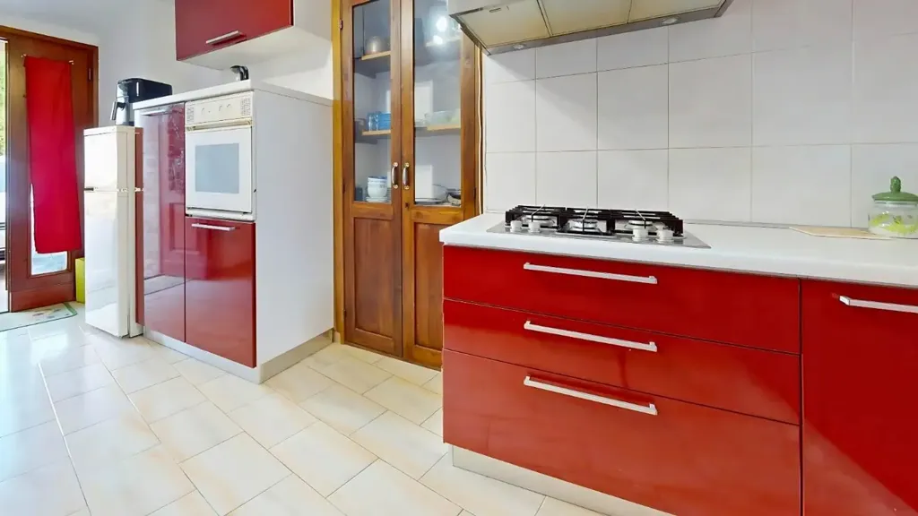Cuisine - Historic Townhouse with Two Entrances in Assisi