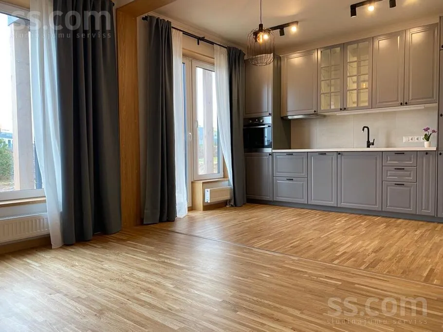 Kitchen - 3-Bedroom Apartment with Lake View in Babītes