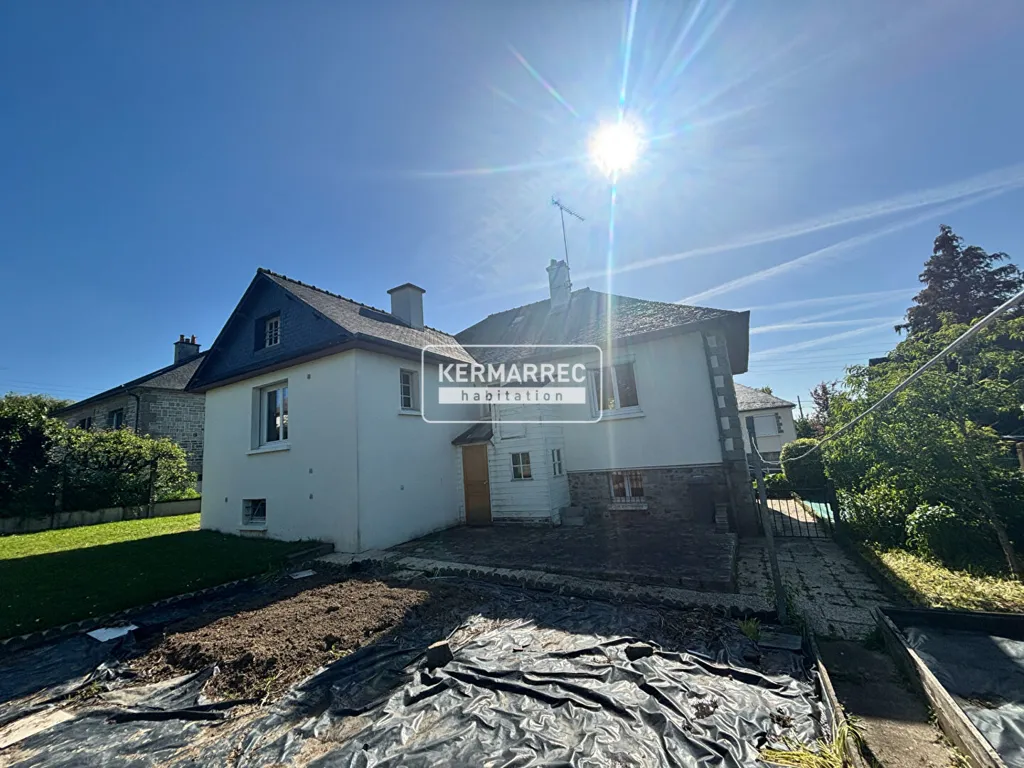 Välivaade - Traditional House with Garden in Vitry