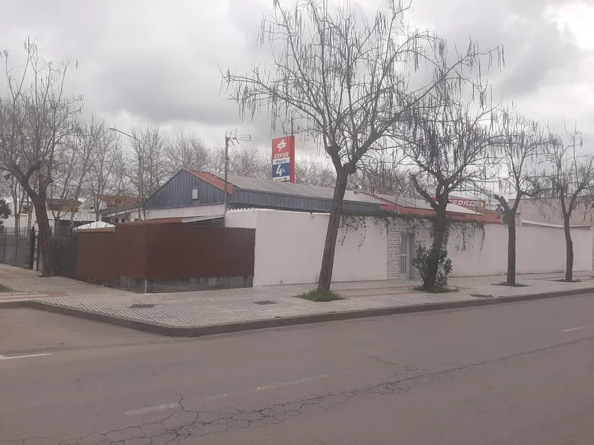 Välivaade - Chalet with Commercial Space in Arroyo De La Luz