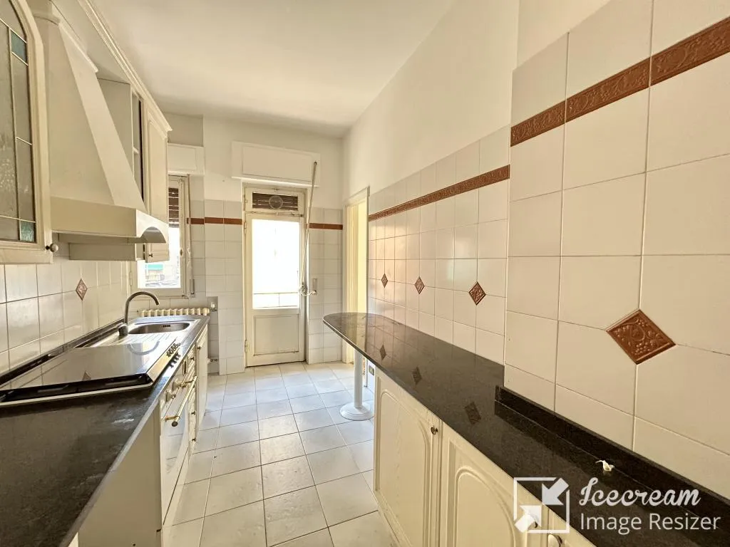 Cuisine - Spacious Apartment with Balcony in Acqui Terme