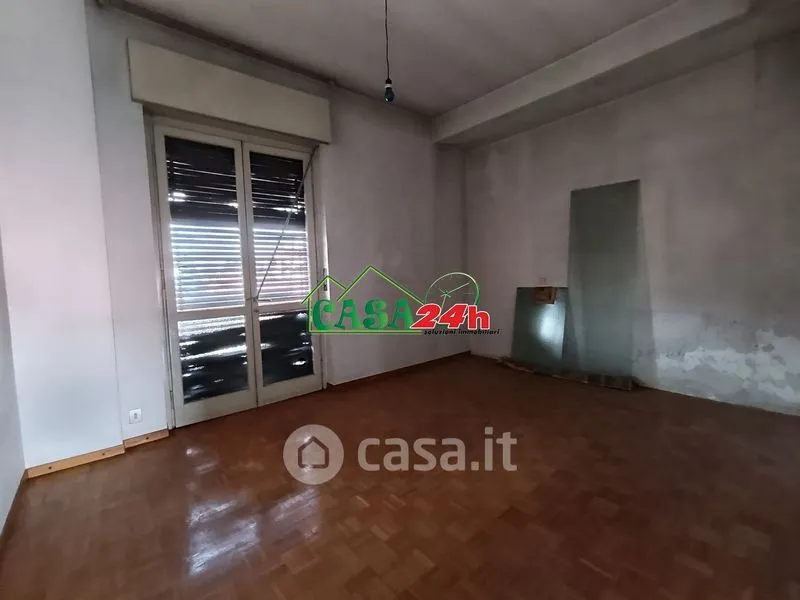 Pièces - Triplex House with Communal Garden in Saronno