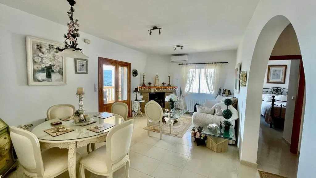 Salle à manger - Luxury Villa with Pool in Jalon Valley, Valencia
